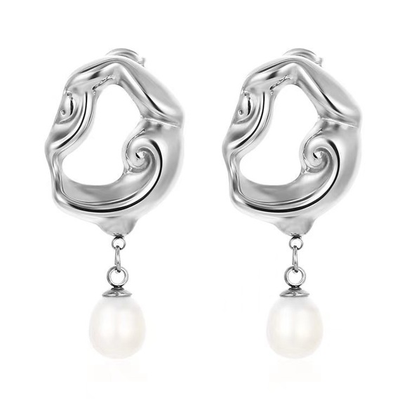 Silver Irregular Shape Earrings*Minimalist Design*Pearl Earrings*Waterproof*ML - Picture 4 of 4